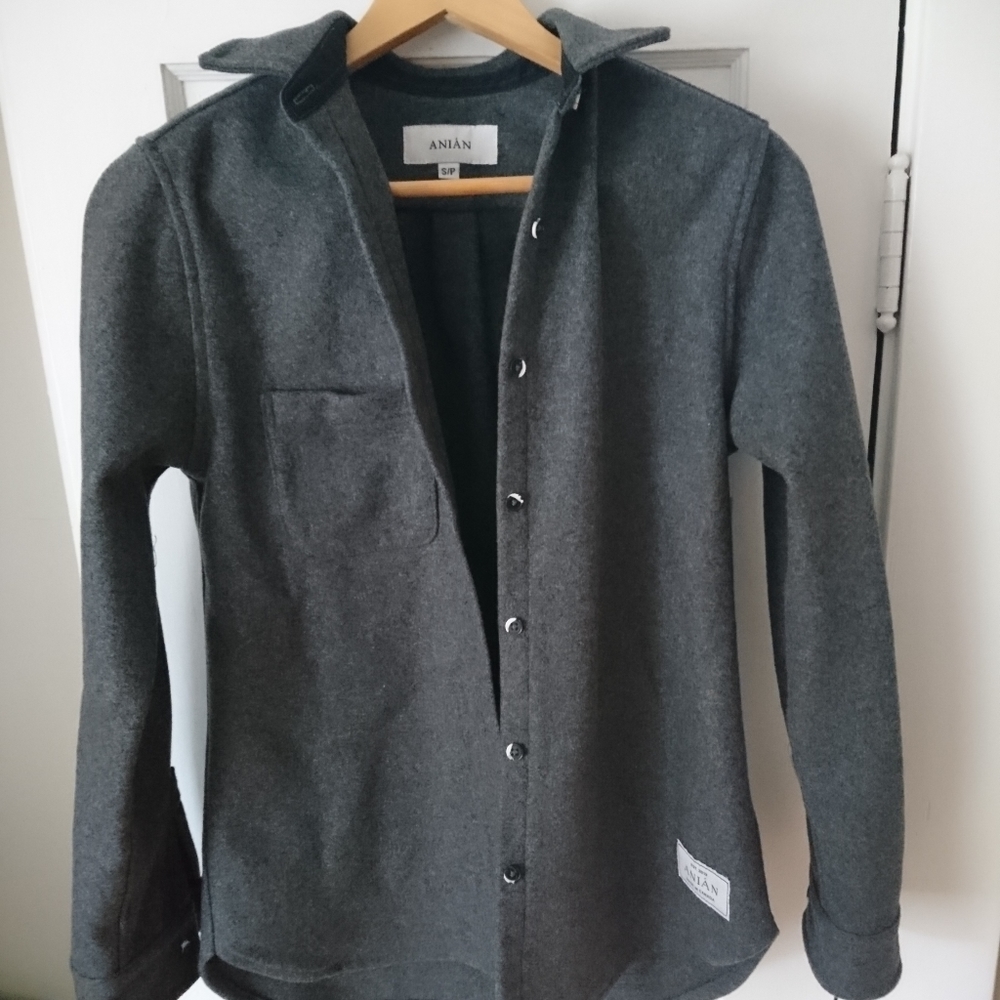 NWOT Anian Modern Melton - Smoke - Size S